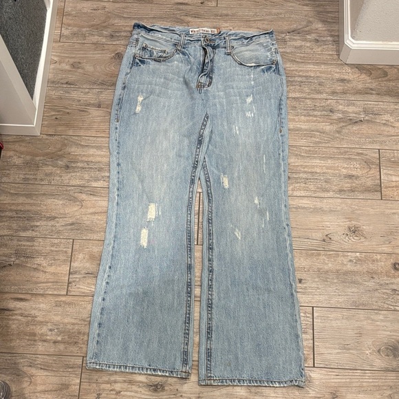 Aeropostale Denim - Aeropostale Men’s 33/32 Light Blue Distressed Jeans